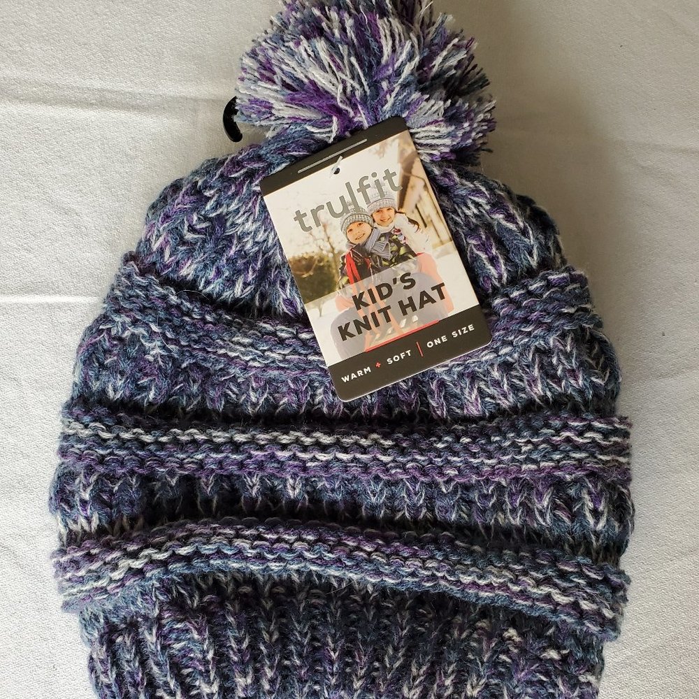 Tru fit Kids Knit Hat with Pom Pom